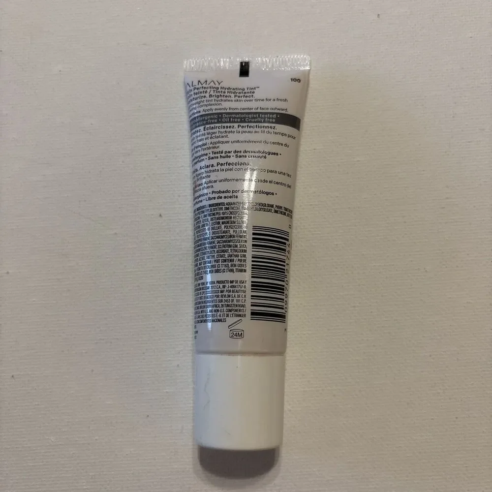 Almay Hydrating Lightweight with Light Coverage Liquid Foundation Tint 100 Ivory